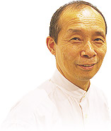 有限会社銀座マツナガ 代表取締役 越村強